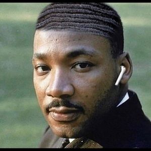 Meet your Posher, Daniel